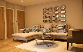 The Norfolk Townhouse - Stunning 5Bdr Home